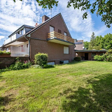 Herzen Apartment *